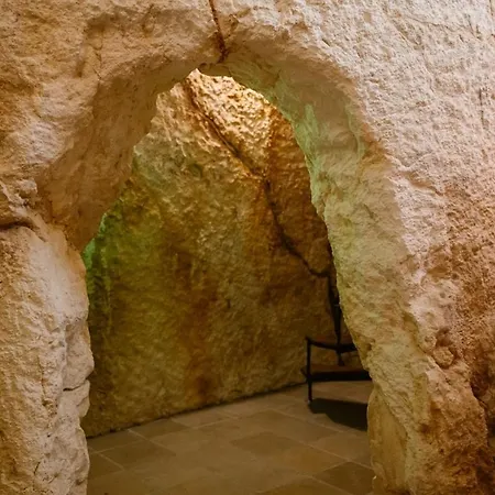 Grotta Antigone - 3min Dal Centro Storico Apartmán Ostuni