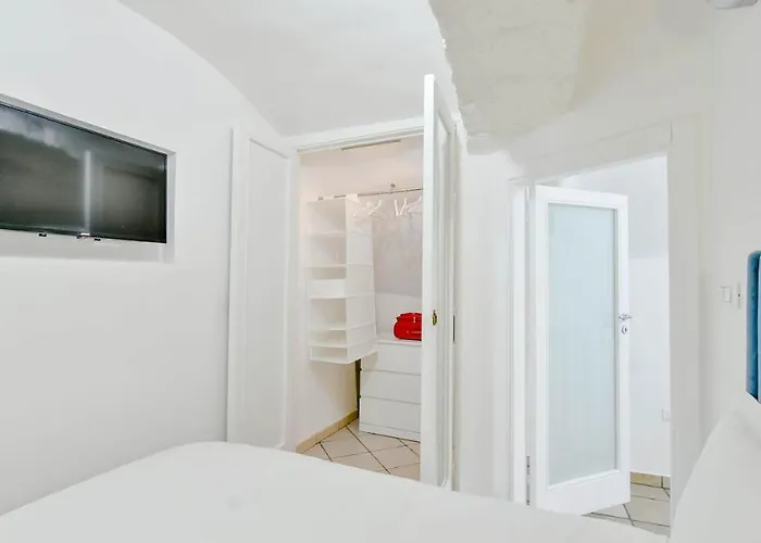 Grotta Antigone - 3min Dal Centro Storico 아파트